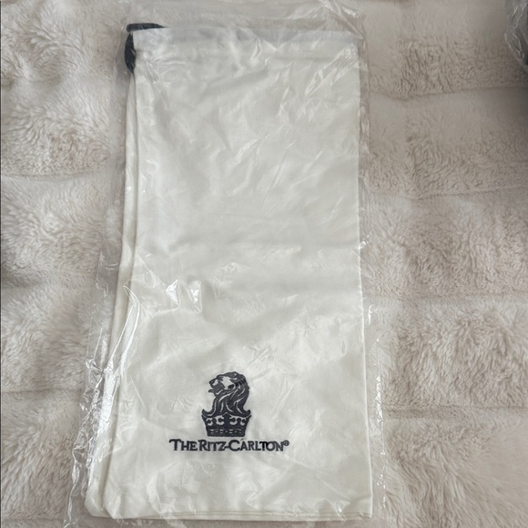 The Ritz Carlton Handbags - The Ritz-Carlton White Dust Bag/Laundry Bag